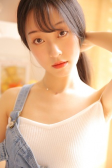 比基尼美女图片高清