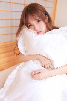 上面由下面月